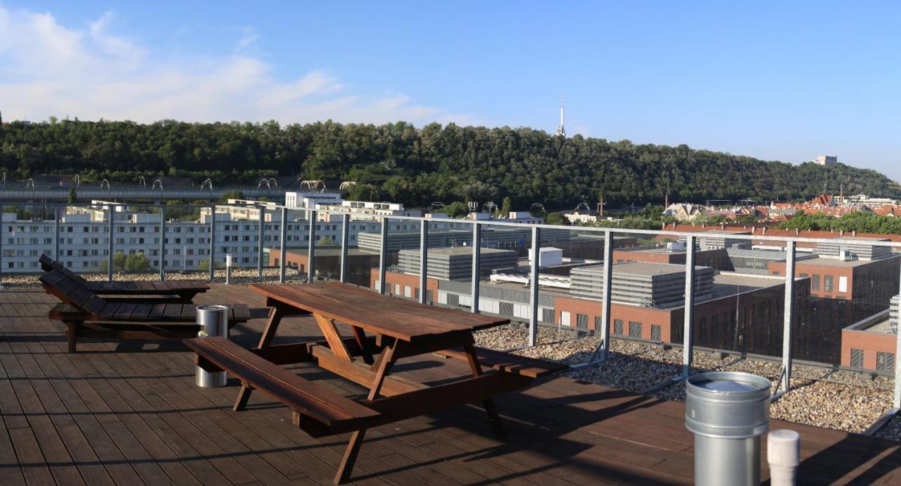 Golden Family Apartments Praga Exterior foto